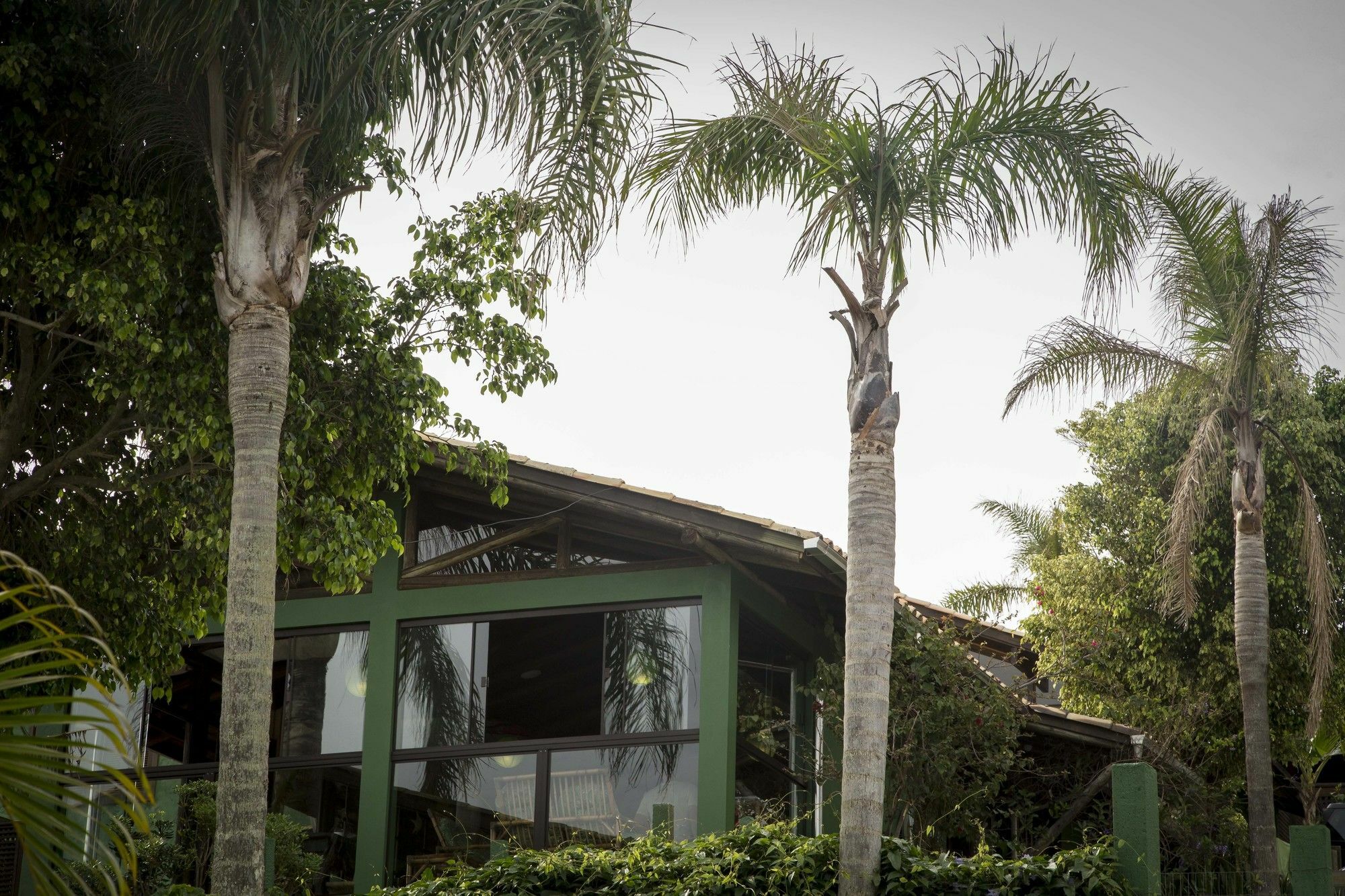 Pousada Vale Verde Bungalows - Praia Do Rosa - Sc Zewnętrze zdjęcie